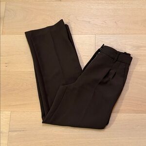 Aritzia The Effortless Pants